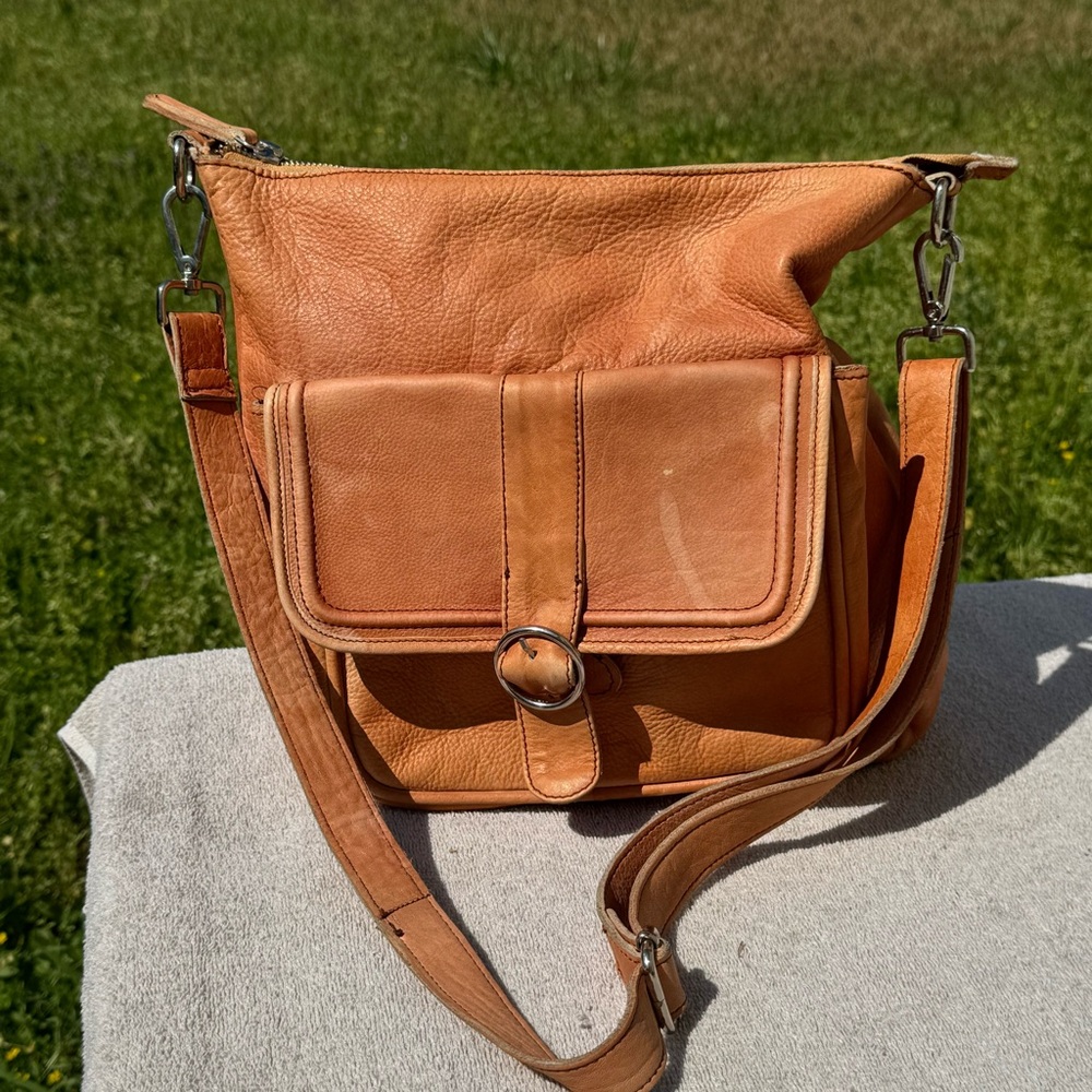 NorthStyle Leather Crossbody Bag Tan North Style Boho Utility